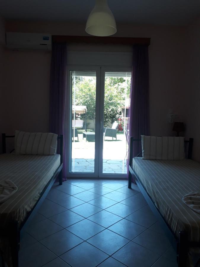 Elena Rooms-Apartments Аспровальта Экстерьер фото