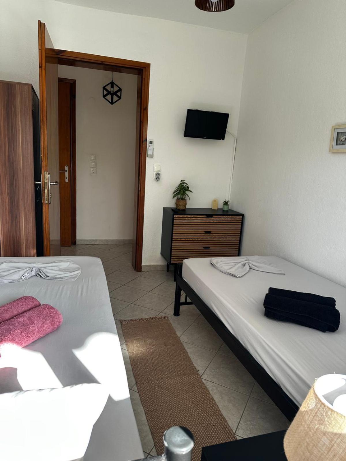 Elena Rooms-Apartments Аспровальта Экстерьер фото